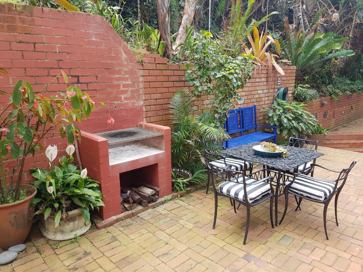 Shells Cozy On-The-Beach Hideaway Sheffield Beach Exterior photo